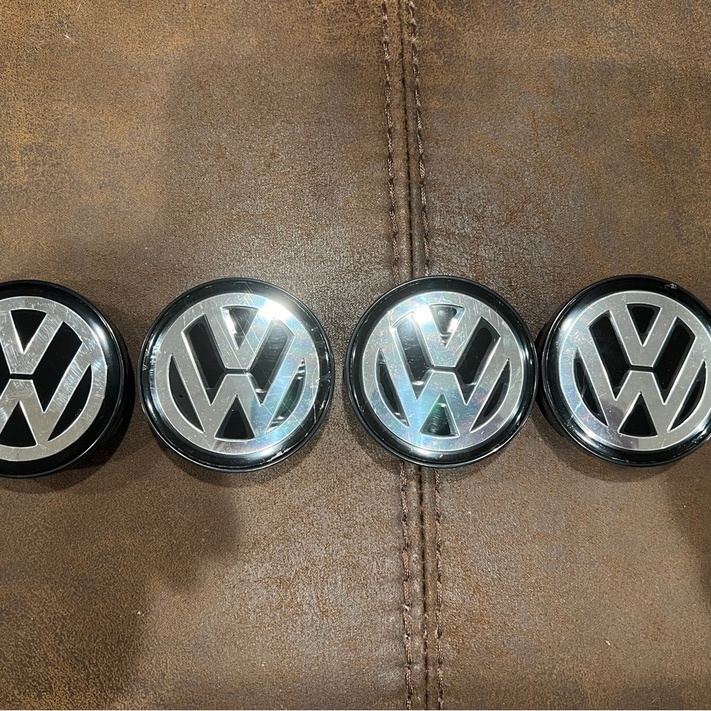 4 VW Volkswagen center caps 56mm in diameter brand new